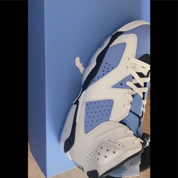 Air Jordan 6 retro “UNC Home”
